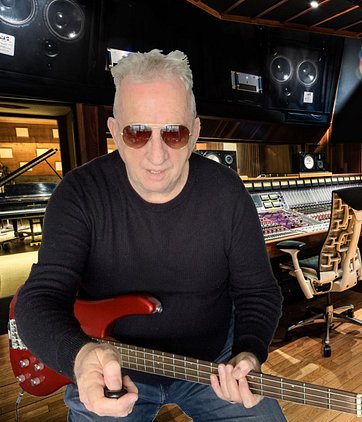 Andy plays bass 1.jpg